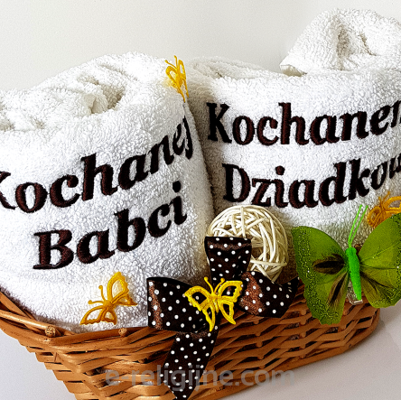 KOSZ GRAND zestaw ręczników z haftem - Kochanej Babci - Kochanemu Dziadkowi 2x70x140cm